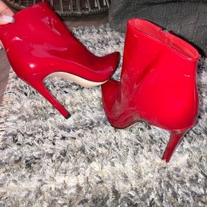 Brand new, never worn